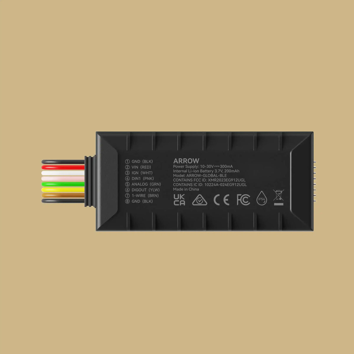 Boîtier GPS Arrow noir rectangulaire, avec faisceau de fils multicolores et marquages techniques sur le dessus.